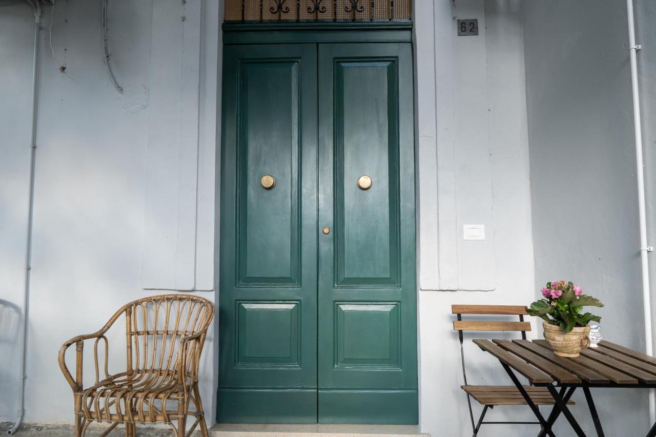 La Casa Di Alvy Otel Pescara Dış mekan fotoğraf