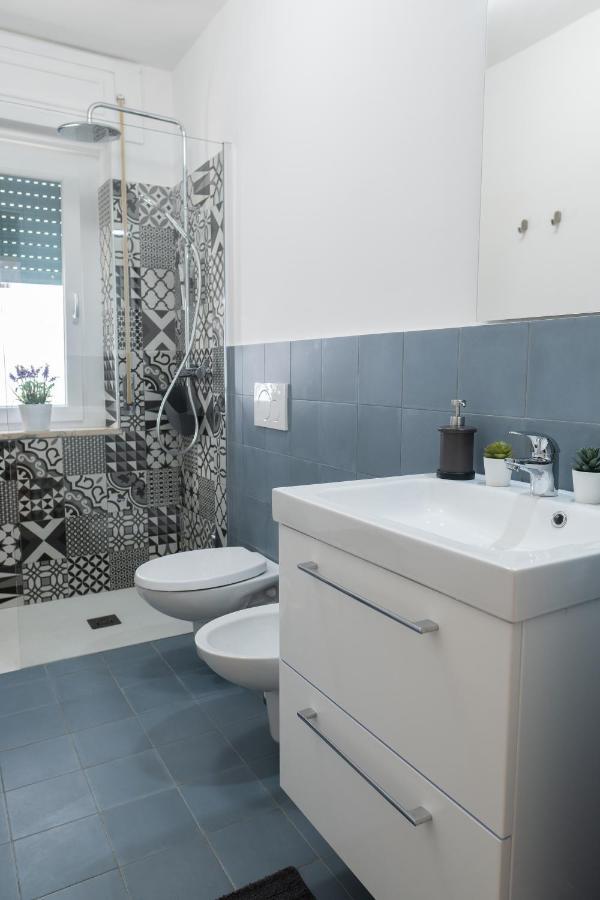 La Casa Di Alvy Otel Pescara Dış mekan fotoğraf
